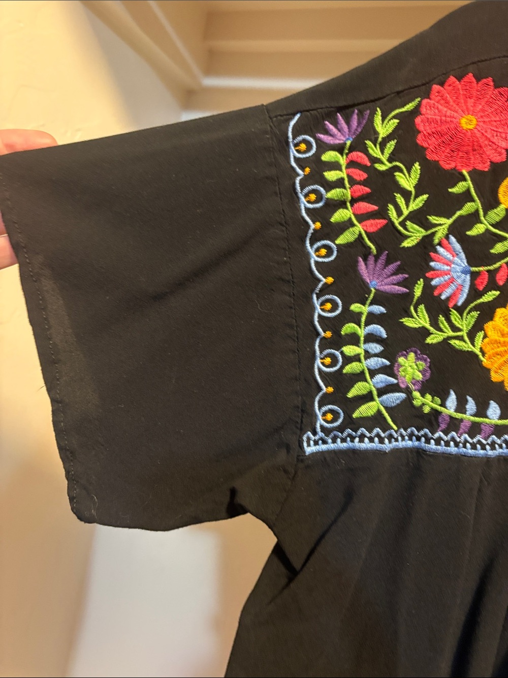 Black Embroidered Floral Scoop-Neck Women’s Blouse - Picture 3 of 5